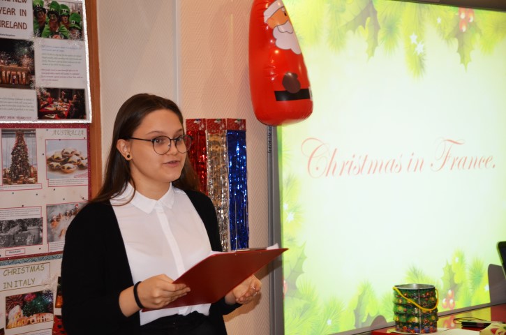 «Christmas Around the World!» - открытое занятие на отделении иностранных языков